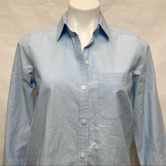 ATHLETA CHAMBRAY MARINWOOD STRIPED POPLIN RELAXED LIGHT BLUE BUTTON DOWN TOP - Picture 8 of 16